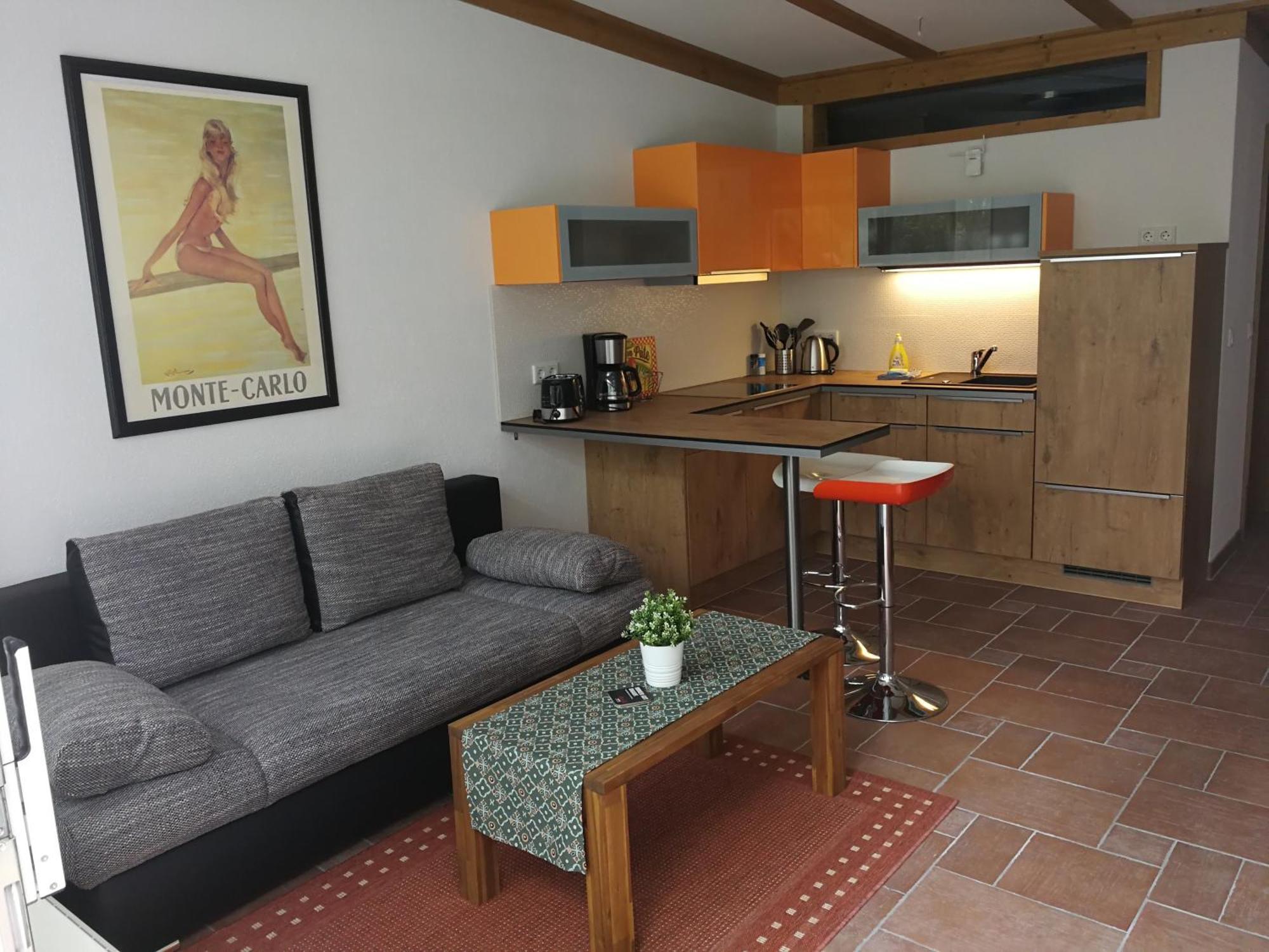 Ferienwohnung Bruno เดรสเดน ภายนอก รูปภาพ